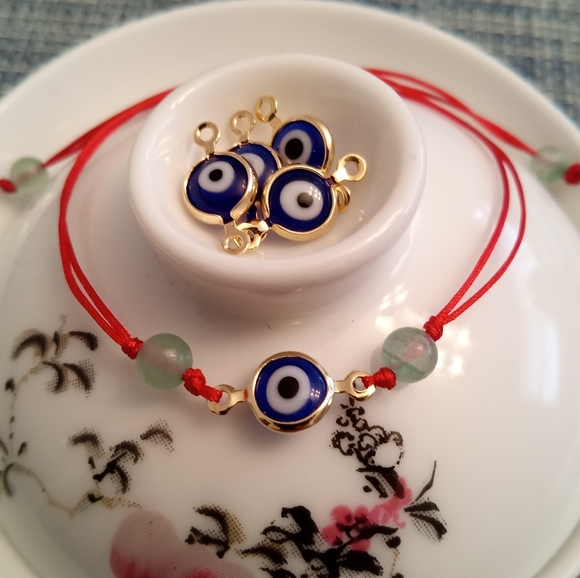 18K Yellow GoldFilled Evil Eye Red String Bracelet - Picture 5 of 7